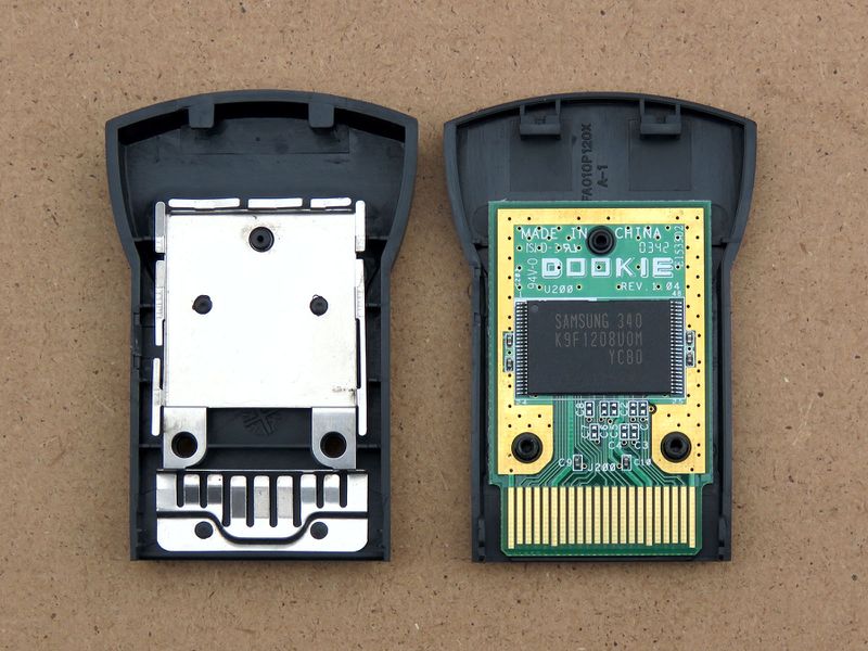 File:IQue card disassembled.jpg